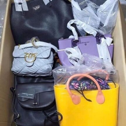 Female Bags Pallets